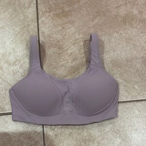Lululemon Lavendar sports bra size 34D